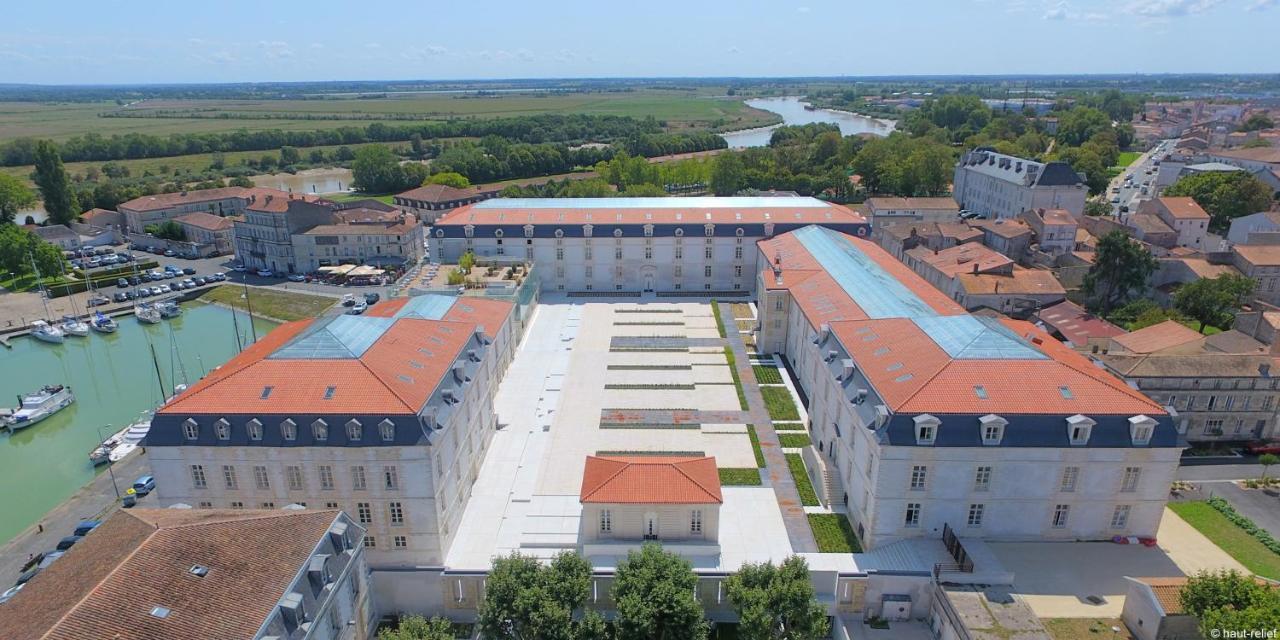 Residence De L'Arsenal Royal - Meubles De Tourisme Rochefort (Charente-Maritime) Exterior foto