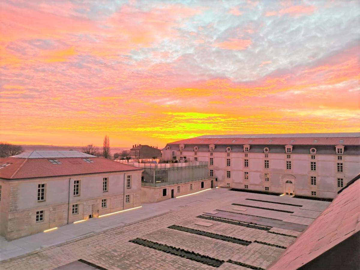 Residence De L'Arsenal Royal - Meubles De Tourisme Rochefort (Charente-Maritime) Exterior foto